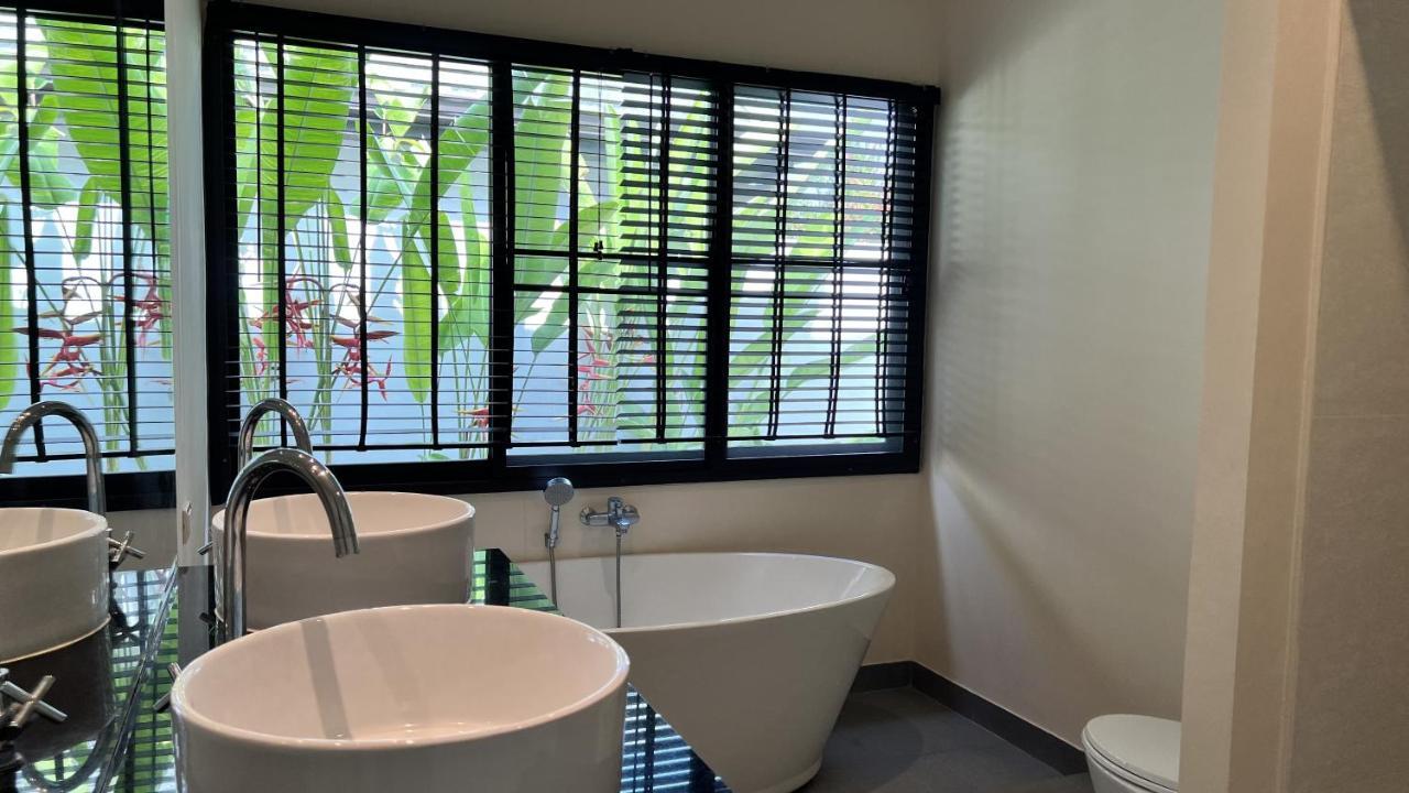 Plunge Tropic Villas 2 Naiharn Rawai Eksteriør bilde